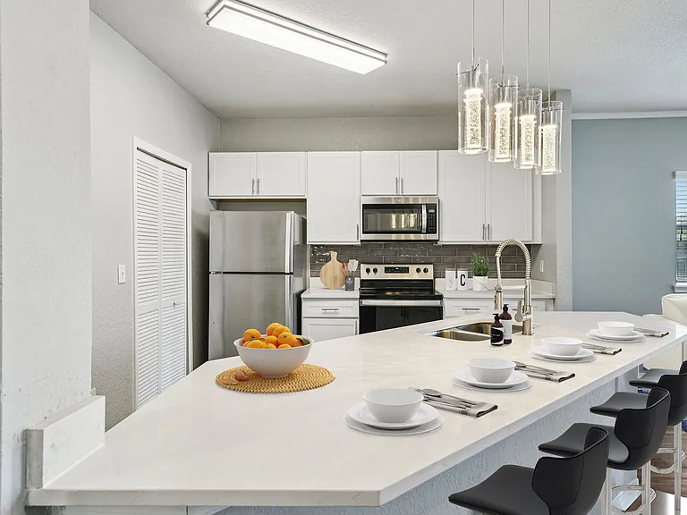 THE PARQ AT CROSS CREEK — Photo 29
