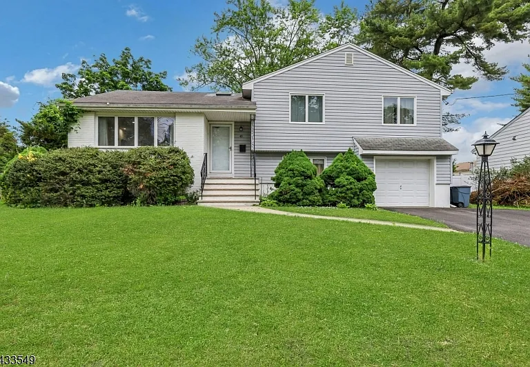 45 Kershner Pl — Photo 1