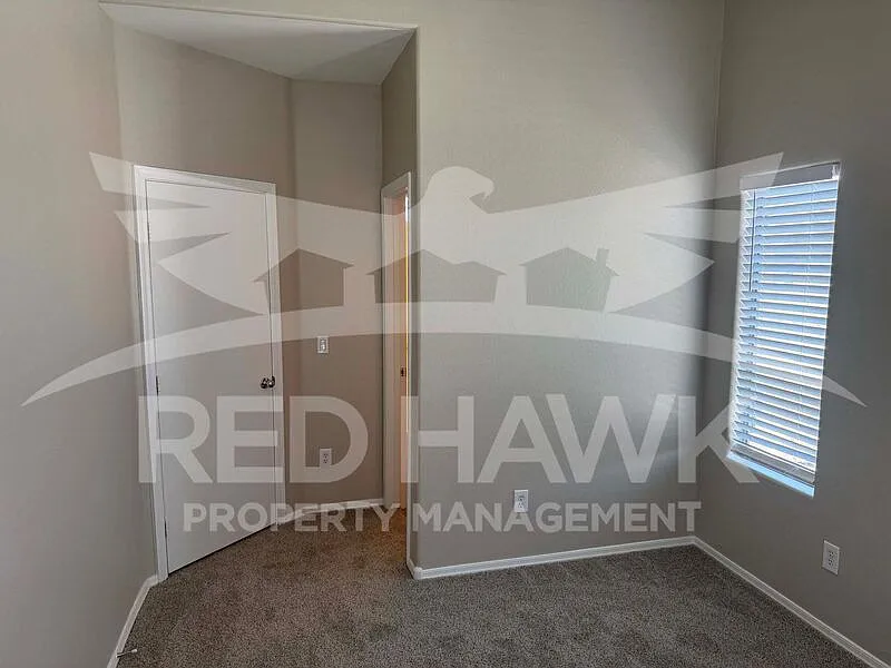 2 bed, 2.5 bath, 1100 sqft, $2,150 — Photo 4
