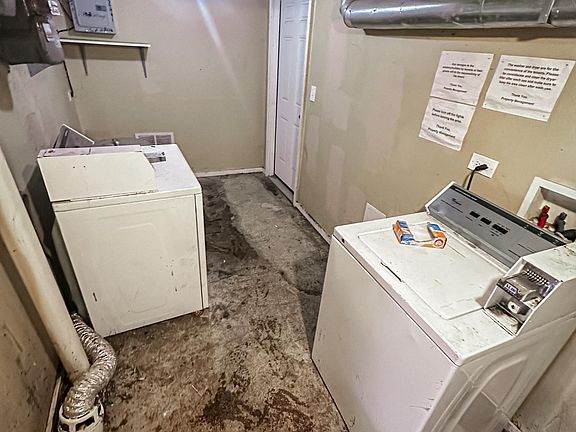 3rd image of 7147 S Dobson Ave Unit 2