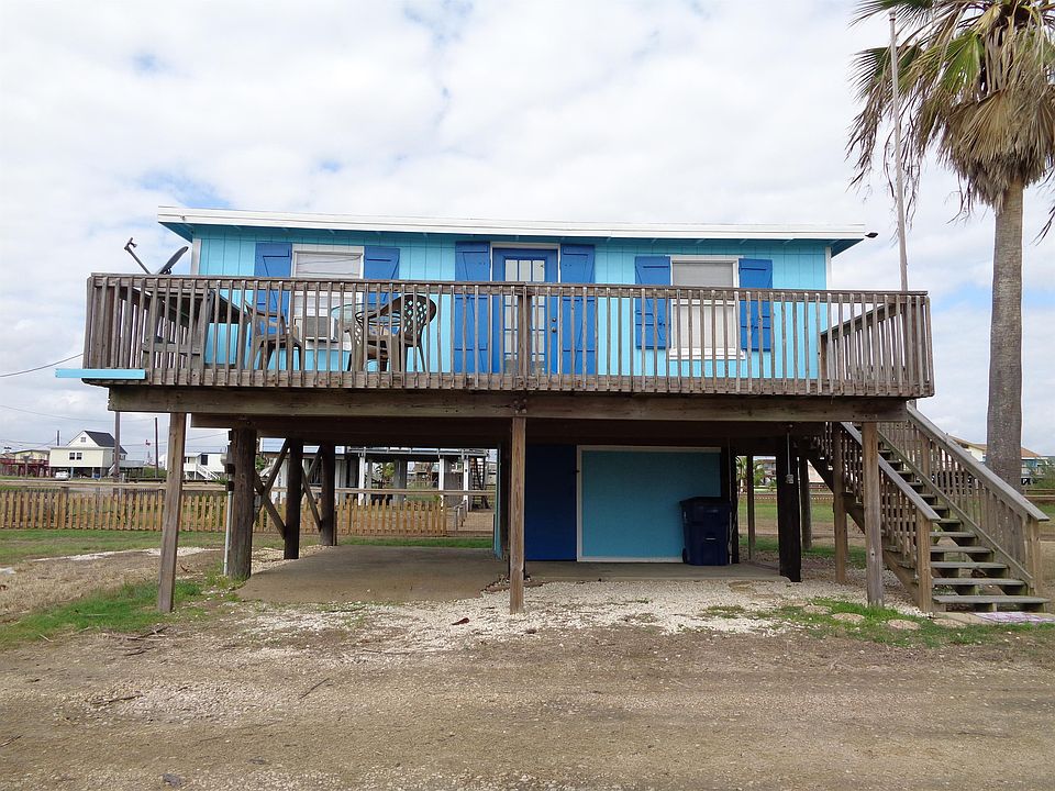 1st image of 414 Caisson St