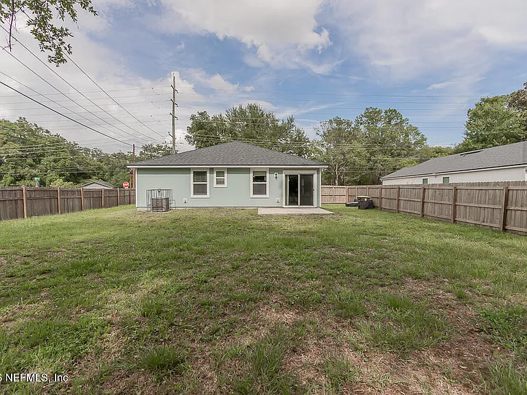 4612 Firestone Rd — Photo 26