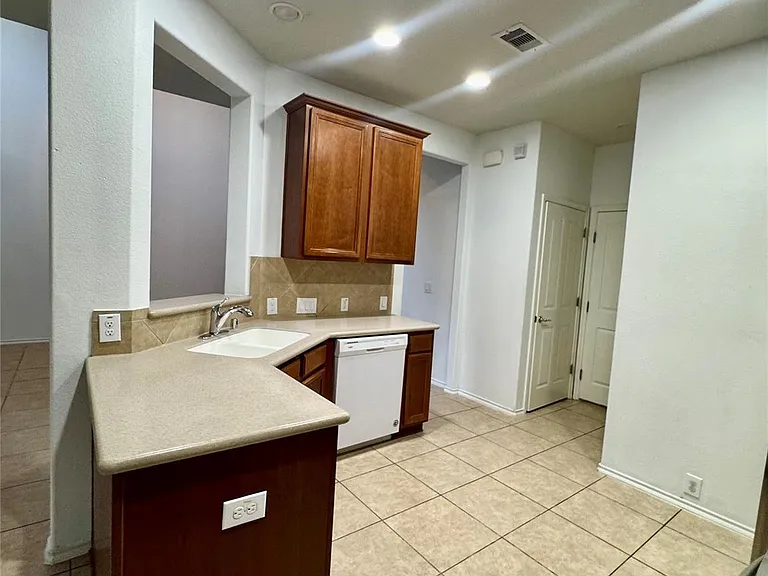 13600 Breton Ridge St #36C — Photo 26