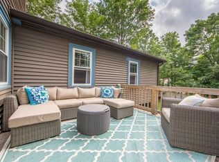 76 Linden St, Reading, MA 01867