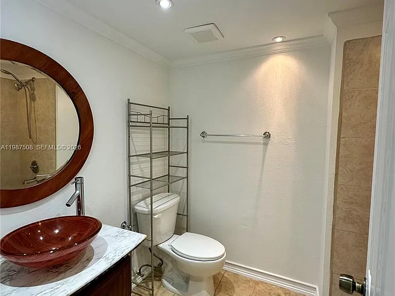 9701 Fontainebleau Blvd #C203 — Photo 12