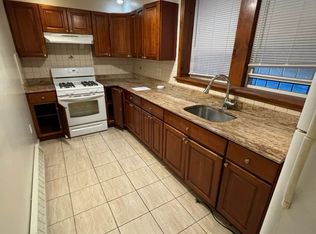 45-22 41st St, Sunnyside, NY 11104