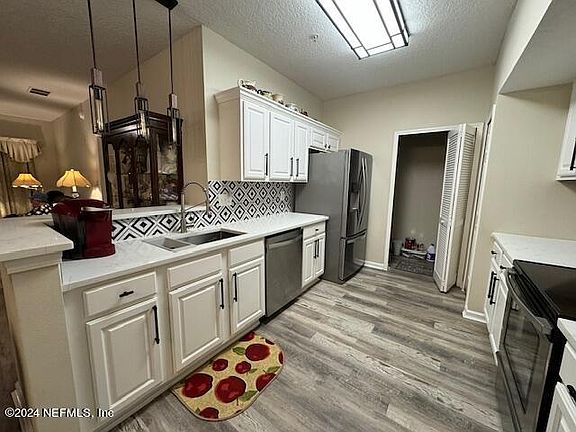 5th image of 3690 KIRKPATRICK Circle #7-4