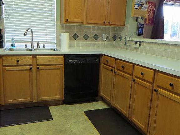 5th image of 10100 Chapel Rock Dr