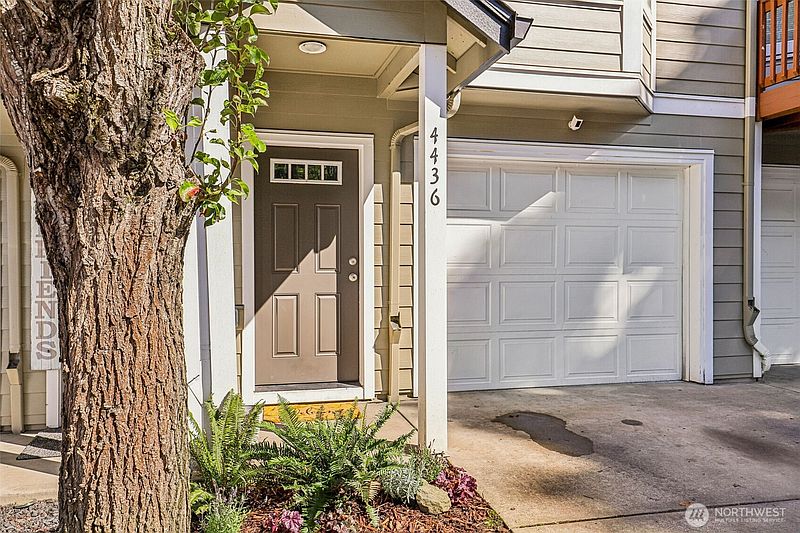 3rd image of 4436 NE Nicholson Loop