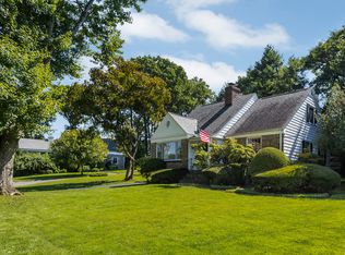 160 Birch Brook Rd, Yonkers, NY 10708