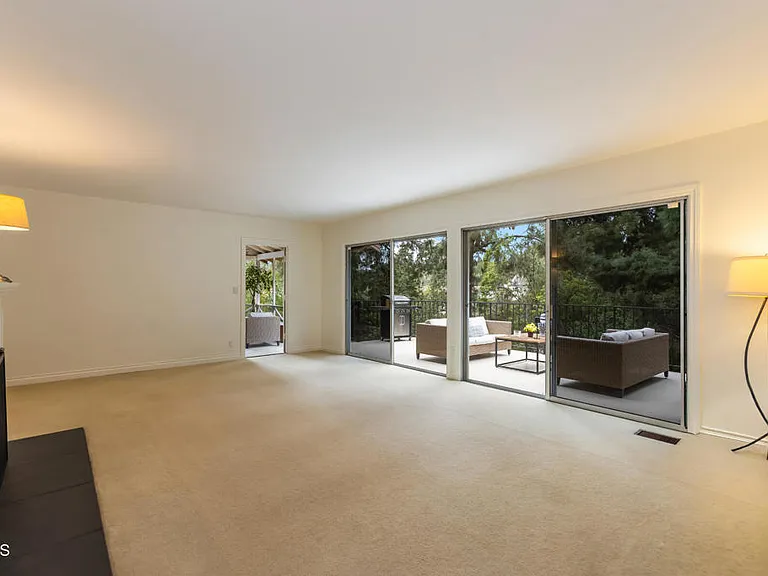 5209 Alta Canyada Rd — Photo 8
