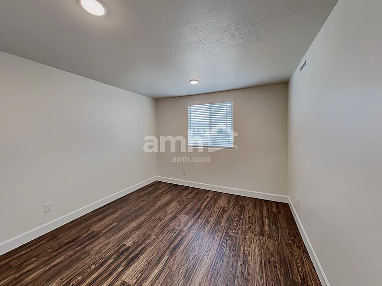 2634 W 3340 S — Photo 15