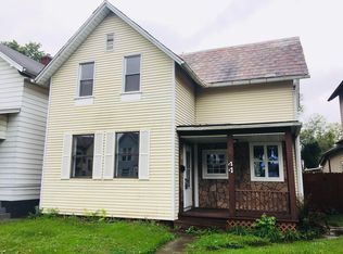 44 Oakwood Ave, Newark, OH
