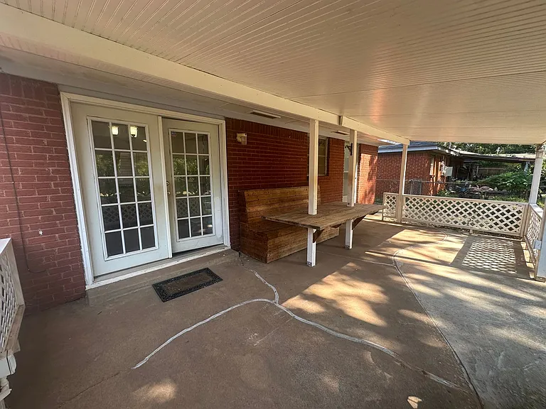 2524 Eagle Dr — Photo 16