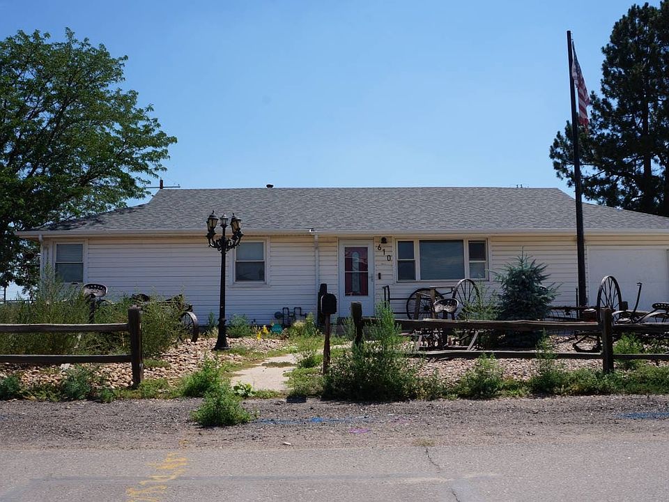 1st image of 610 S McKinley Ave