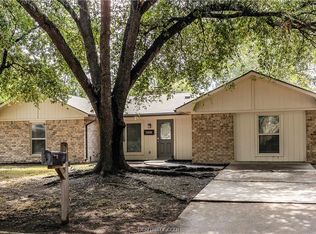 3208 Wildlife Cir, Bryan, TX 77802