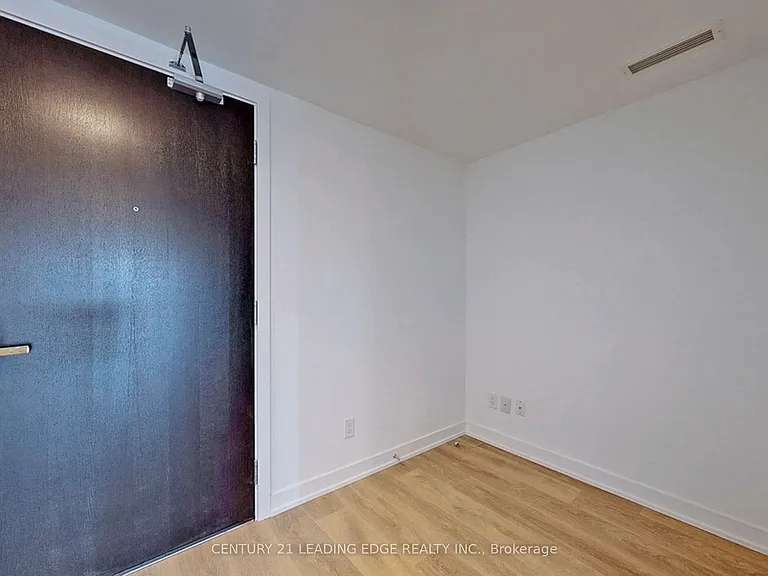 18 Maitland Ter #1209 — Photo 13
