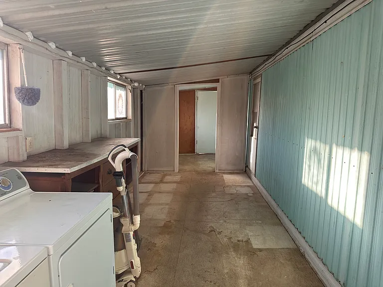 29 Regent Ln #33 — Photo 12
