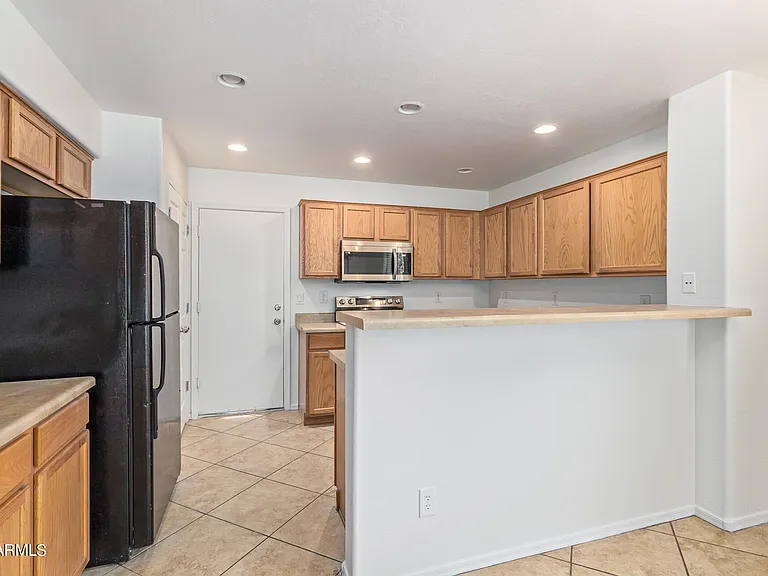 2521 W Desert Spring Way — Photo 16