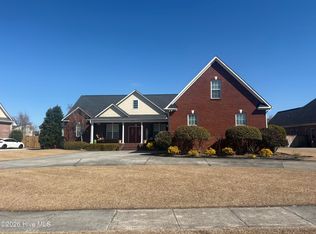 202 Iverleigh Ln, Jacksonville, NC 28540
