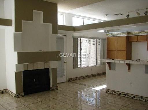 4th image of 4512 Ryder Ln