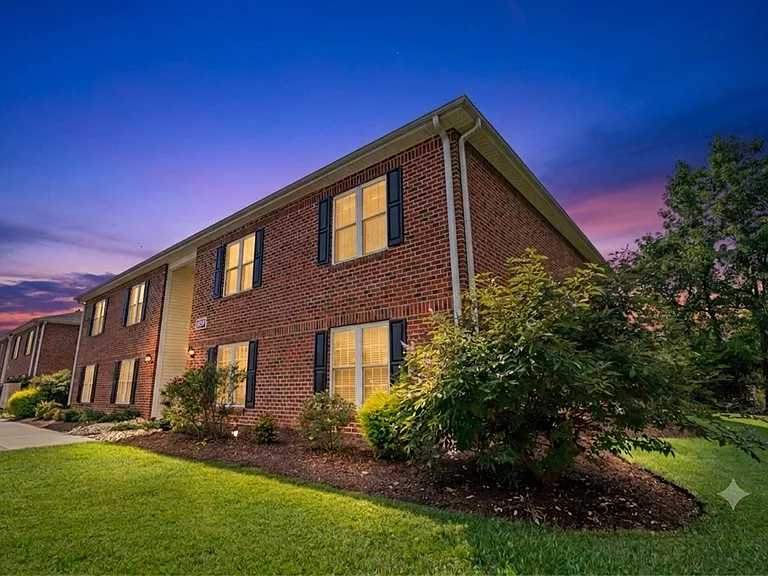 3695 Claypond Rd #H — Photo 22