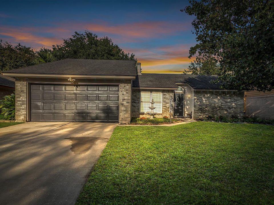 1st image of 17306 Chapel Pine St