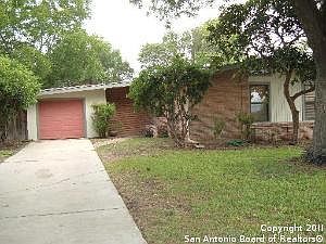 1st image of 475 Sharon Dr