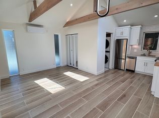 7364 W 83rd St, Los Angeles, CA 90045