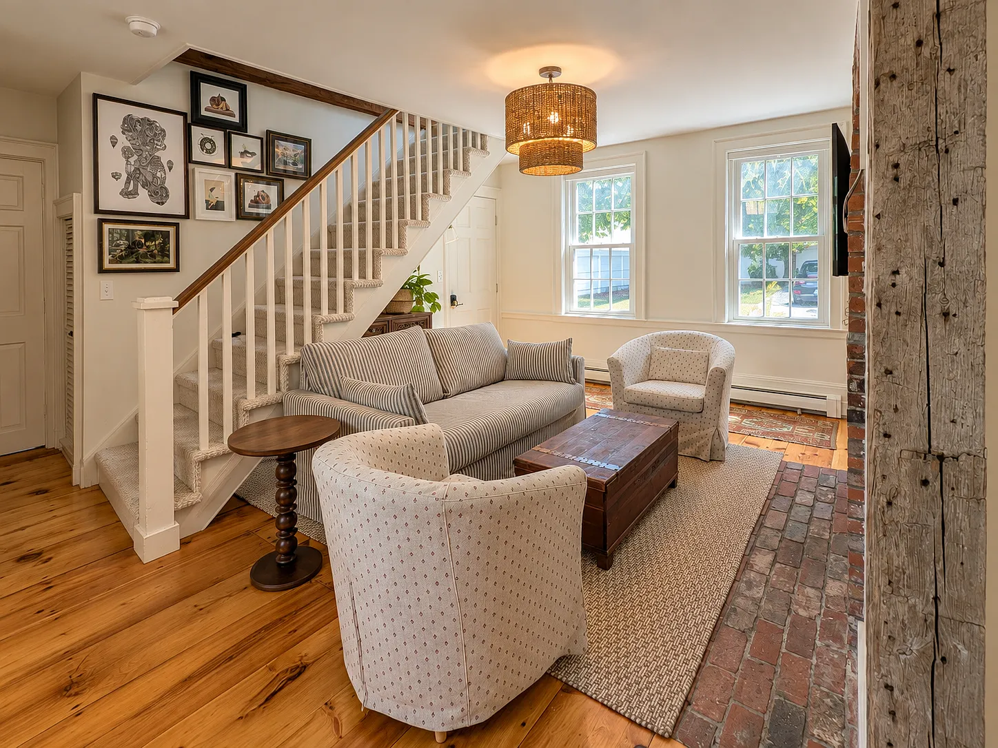 3 bed, 1.5 bath, 1300 sqft, $4,000 — Photo 4