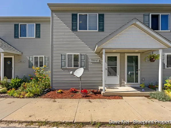 136 Irving Rd Unit 7, Middleville, MI 49333