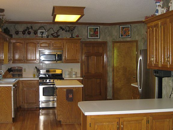 Spacious Kitchen