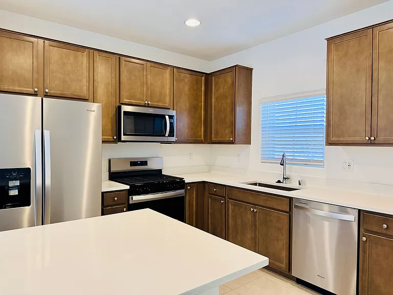 398 Moonlight Opera Ct — Photo 4