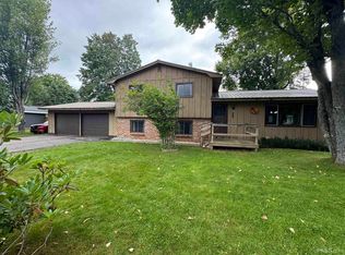 330 N River Dr, Gwinn, MI 49841
