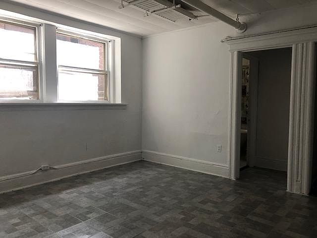 1st image of 526 Park Ave APT 1B