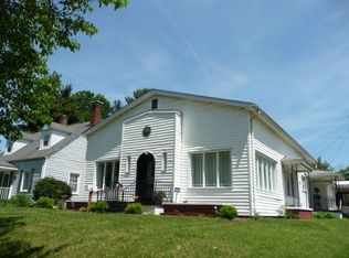 146 S 23rd St, Terre Haute, IN 47803