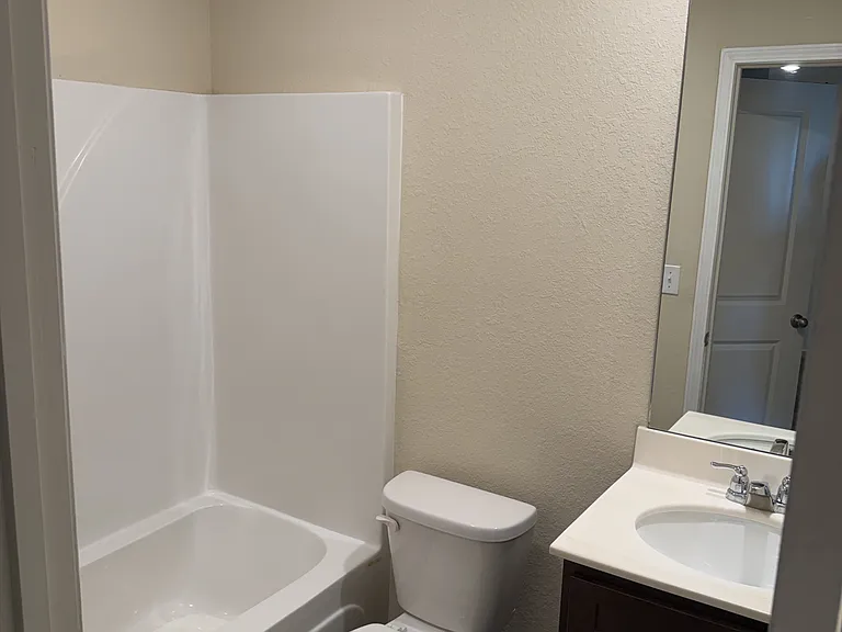 1410 Canopy Dr #1 — Photo 3