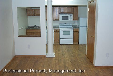 1st image of 420 N Pattee St APT 10
