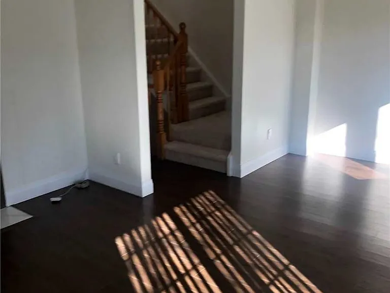 2295 Marine Dr #8 — Photo 13