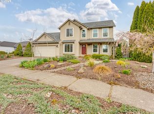 1757 NW Grenfell Loop, McMinnville, OR