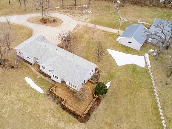 4th image of 41162 County Highway 16