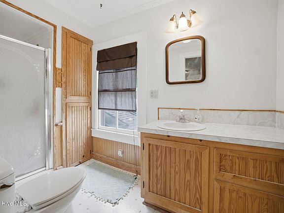 29th image of 729 Old Merry Hill Road
