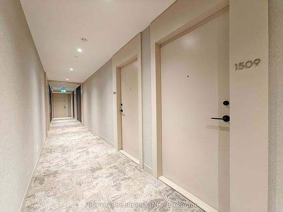 3rd image of 2020 Bathurst St #1509