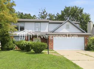 1943 Cross Willow Ln, Indianapolis, IN 46239