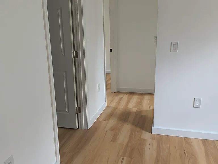 4 Highland Ave — Photo 11