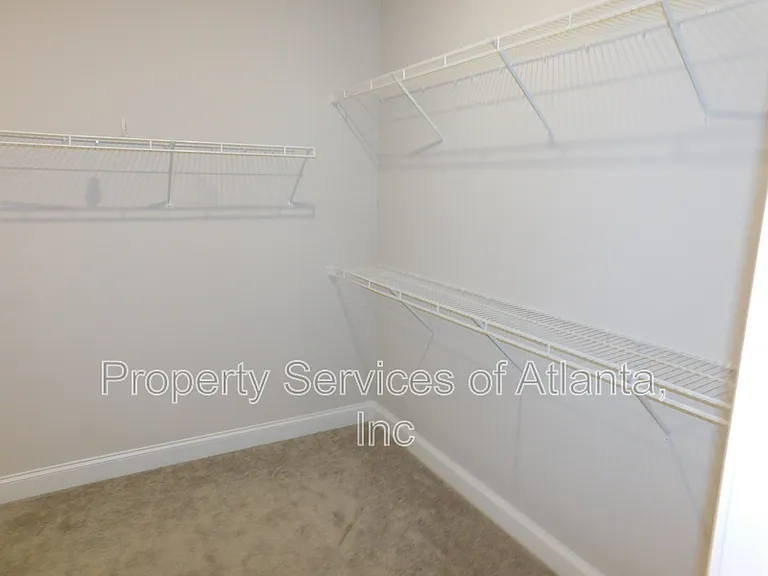 930 Elderberry Ct — Photo 26