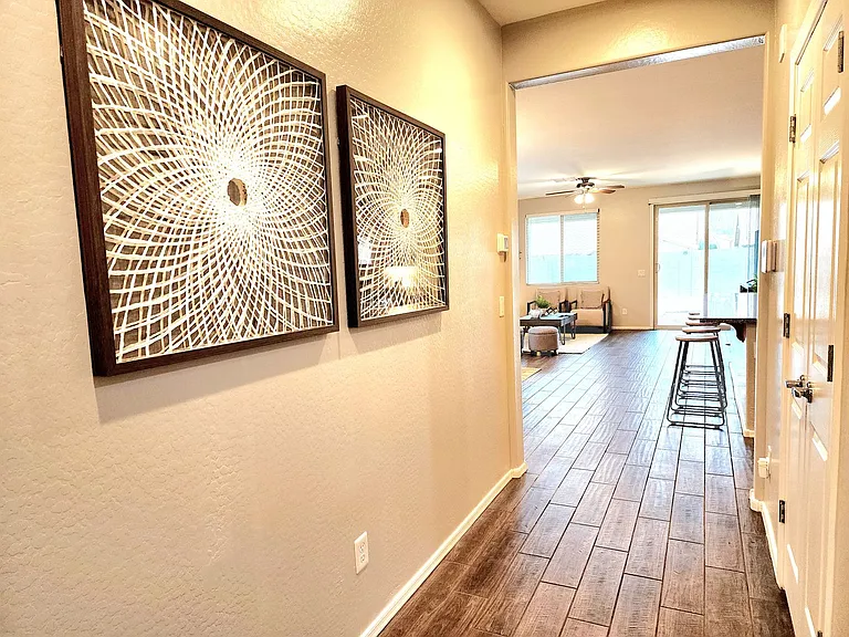 5256 W Leodra Ln — Photo 11