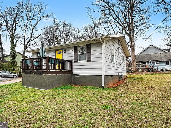 2nd image of 1869 Spring Ave NW