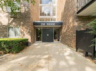 250 Ridge Ave APT 4C, Evanston, IL 60202