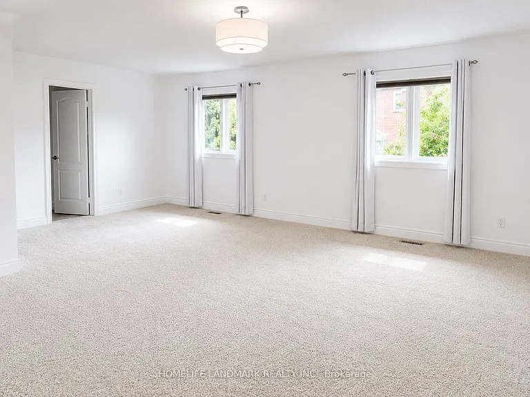 19 Arvida Dr — Photo 14